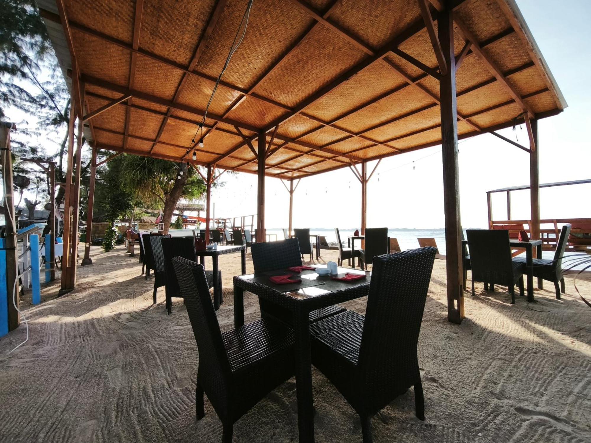 Matahari Bungalow 3 Gili Air Ngoại thất bức ảnh